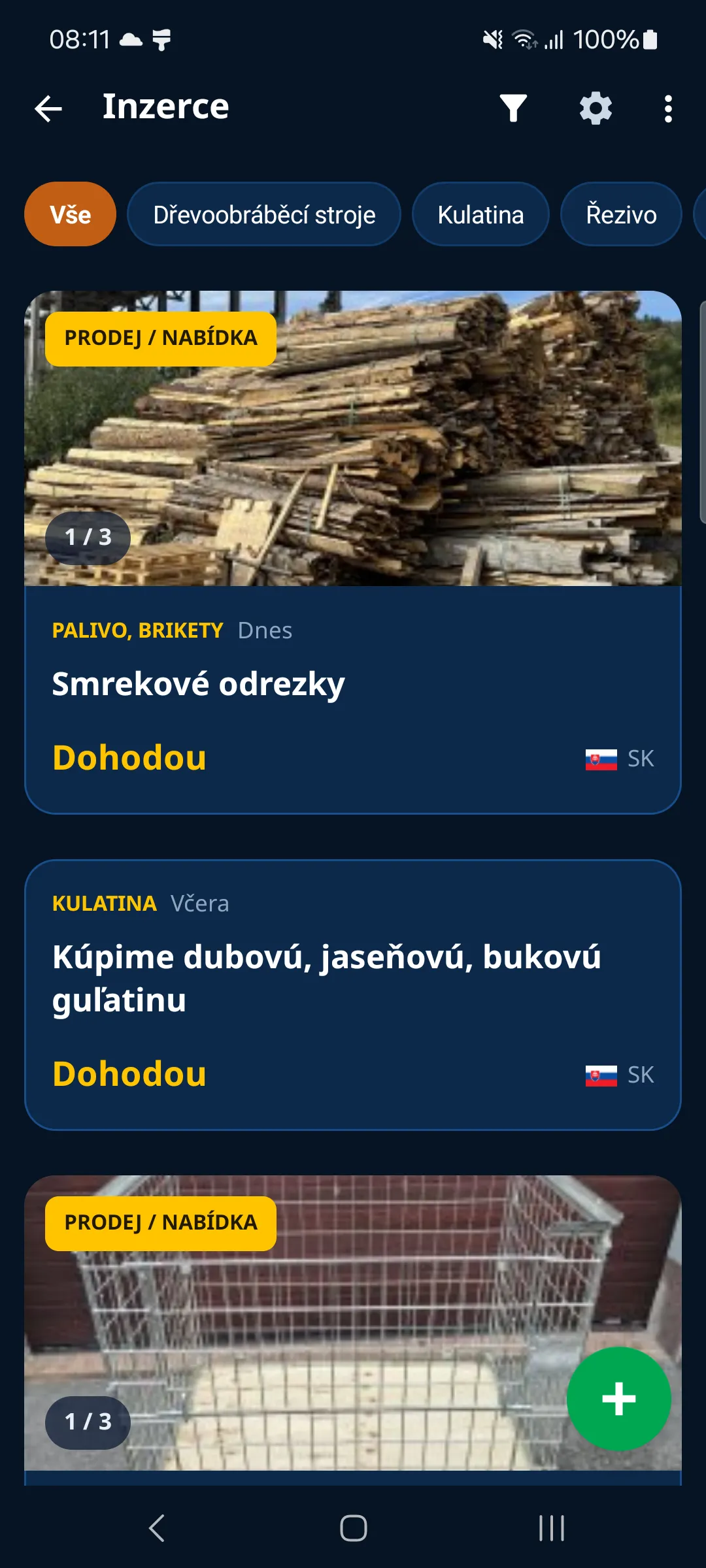 Úvodní obrazovka aplikace se záznamníkem a kalkulačkami