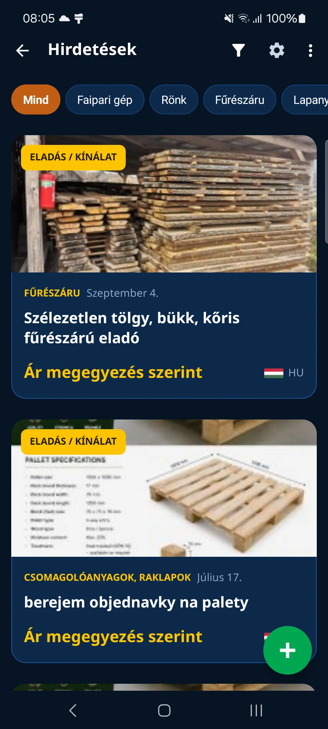 Az alkalmazás kezdőképernyője az adatgyűjtővel és a számológépekkel